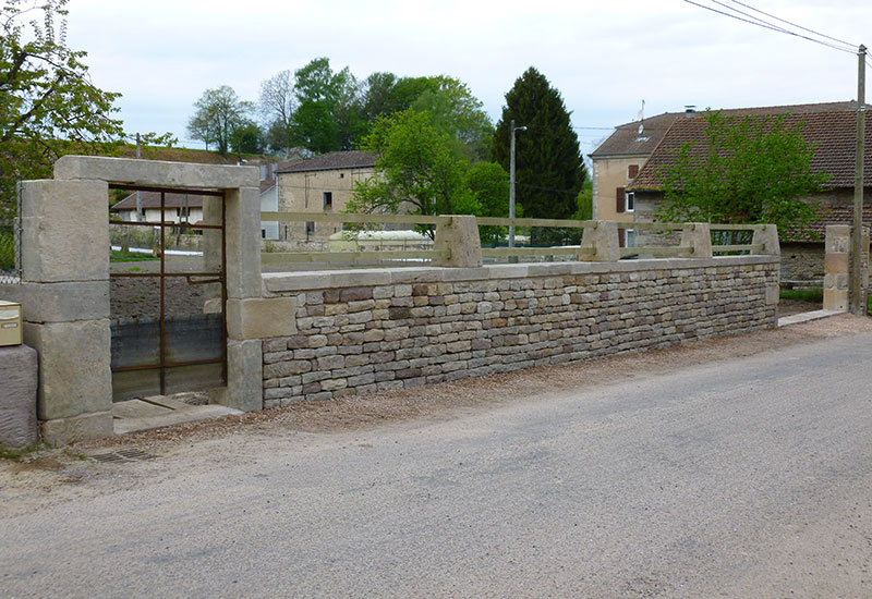 barbaux batiment renovation maconnerie moellons