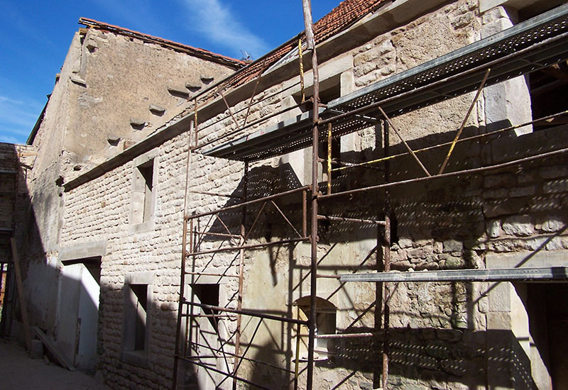 barbaux batiment renovation maconnerie moellons