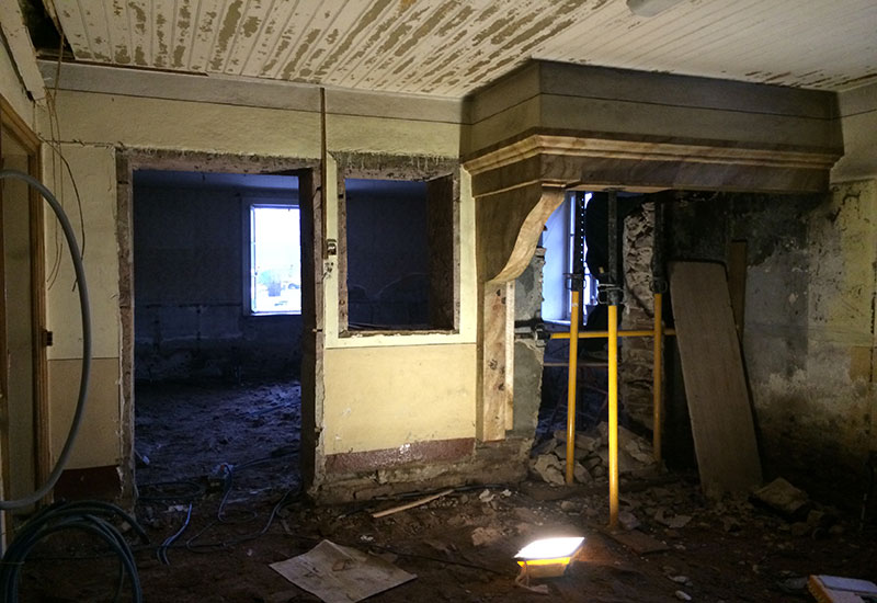 barbaux batiment renovation ouverture encadrement