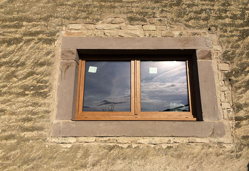 barbaux batiment renovation ouverture encadrement